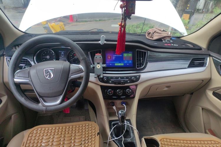 Used Baojun 730 2016 1.5L Manual Comfort Version 7 Seats China V Emission Standard