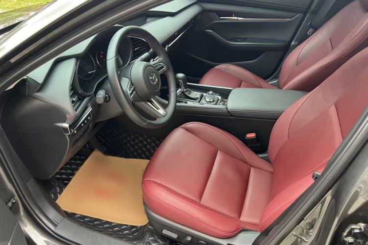 Used Mazda 3 Axela 2023 2.0L Automatic Zhiyao Edition