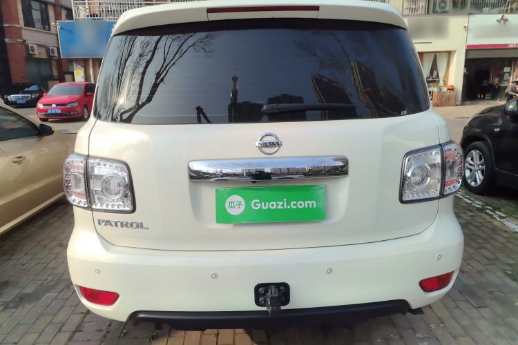 Used Nissan Patrol 2017 4.0L SE U.S.-Spec Version
