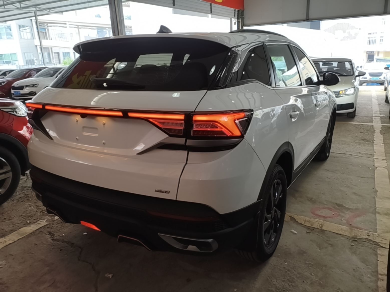 Dongfeng Aeolus AX7 2023 Mach Edition 1.5T DCT DF31 — снимка 6