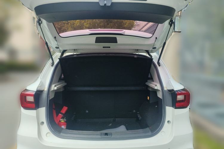 Used MG ZS 2019 1.5L Automatic Global Luxury Edition China VI Standard Trunk