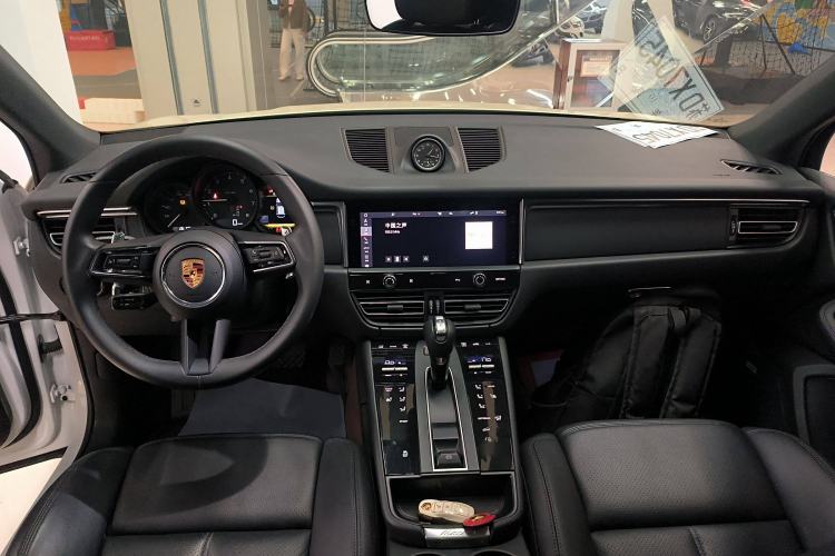 Used Porsche Macan 2022 Macan 2.0T