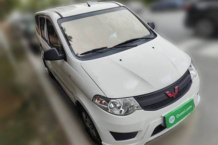 Used Wuling Hongguang 2020 1.2L S Base Model China VI LSI Front Right 45 Deg