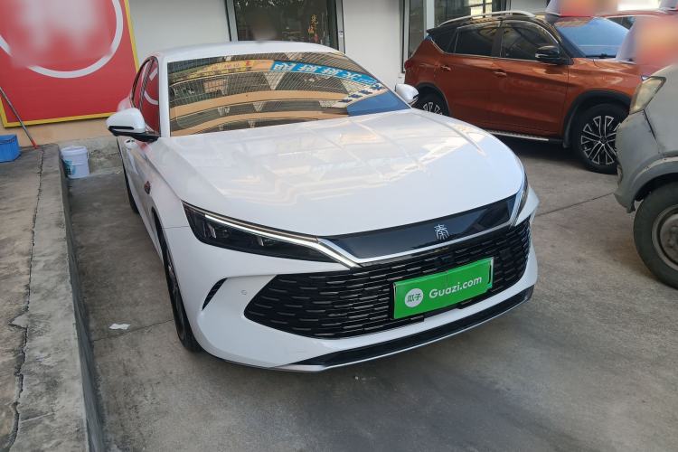 Used BYD Qin L 2025 DM-i Smart Drive 80KM Leading Model