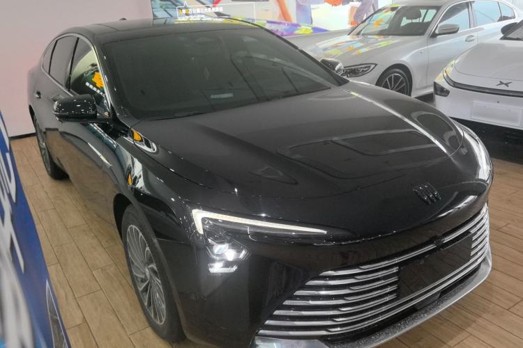 Used Buick LaCrosse 2026 Model 28T Platinum Edition
