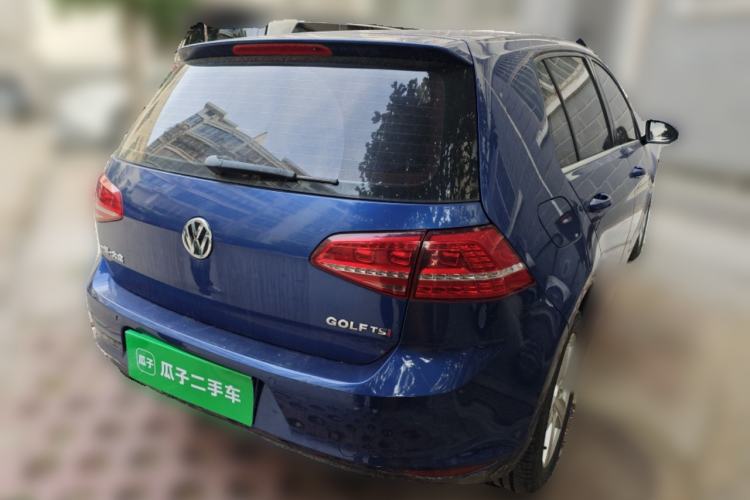 Used Volkswagen Golf 2014 1.4TSI Automatic Luxury Model Rear Right 45 Deg