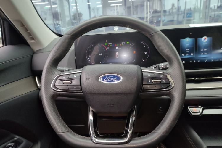Used Ford Equator Sport 2023 EcoBoost 170 Platinum Edition Steering Wheel