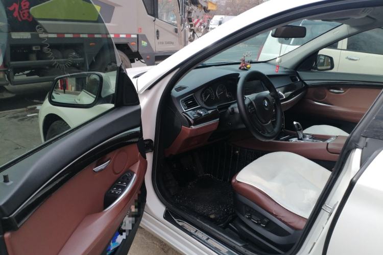 Used BMW 5 Series GT 2013 535i Leading Model Driver Seat