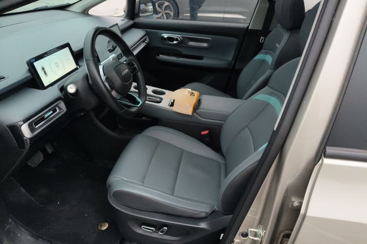 Used AION Y 2023 Younger Star Edition