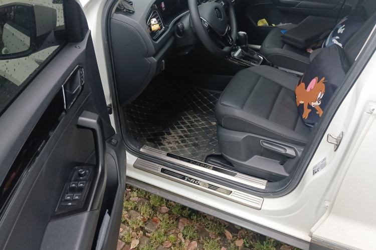 Used Volkswagen T-ROC 2021 Revised Version 280TSI DSG Two-Wheel Drive Comfort & Smart Connectivity Edition Driver Seat