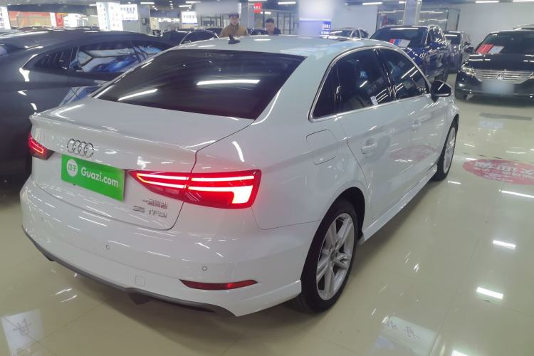 Used Audi A3 2020 Limousine 35 TFSI Fashion Edition China VI Emission Standard
