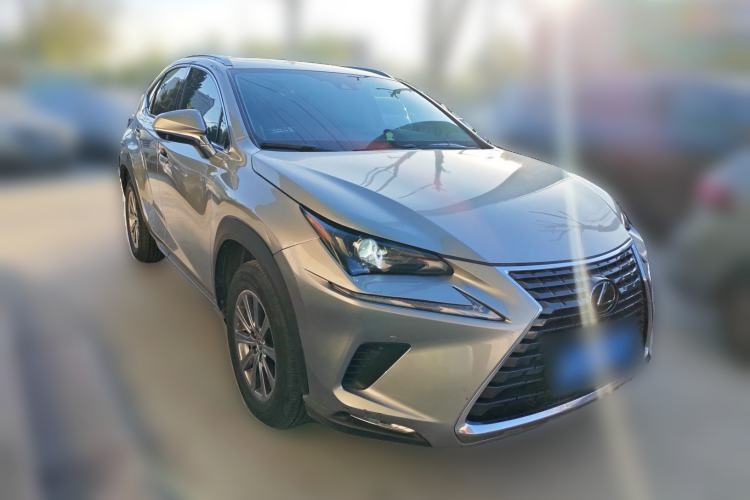Used Lexus NX 2020 200 All-Wheel Drive Fēngshàng Version China VI Standard Front Right 45 Deg