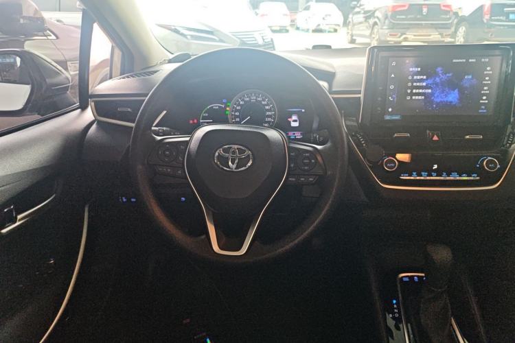 Used Toyota Corolla 2021 Dual-Motor 1.8L E-CVT Elite Edition
