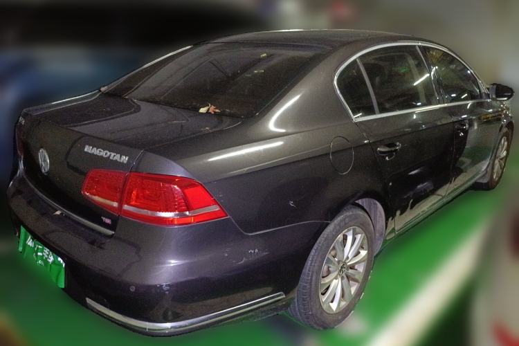 Used Volkswagen Magotan 2012 Revised 1.8TSI Luxury Version Rear Right 45 Deg