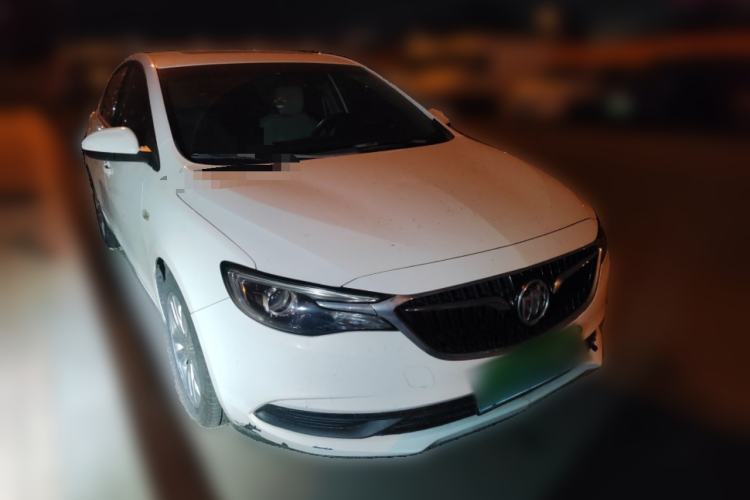 Used Buick GT 2018 15T Manual Elite Version China V Standard Front Right 45 Deg