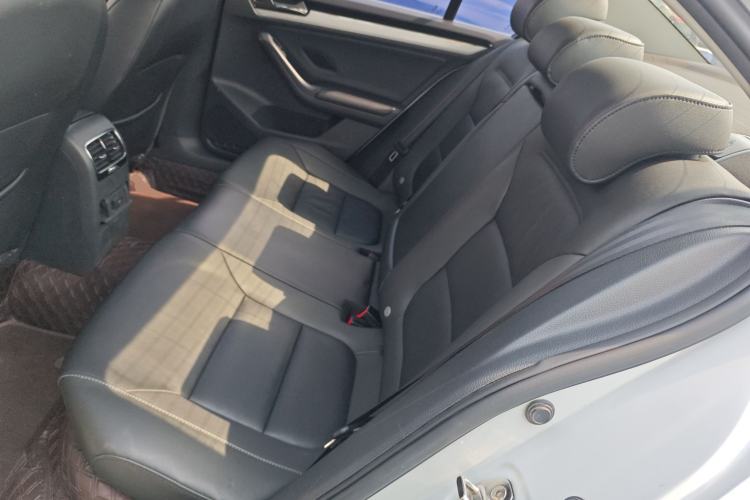 Used Volkswagen Sagitar 2015 1.6L Automatic Comfort Model