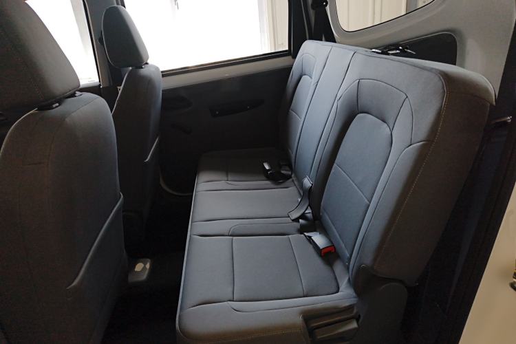 Used Wuling Hongguang New Energy 2024 All-Electric Model 300KM Standard Version