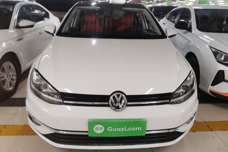 Used Volkswagen Golf 2020 200TSI DSG Comfortable and Ambitious Edition
