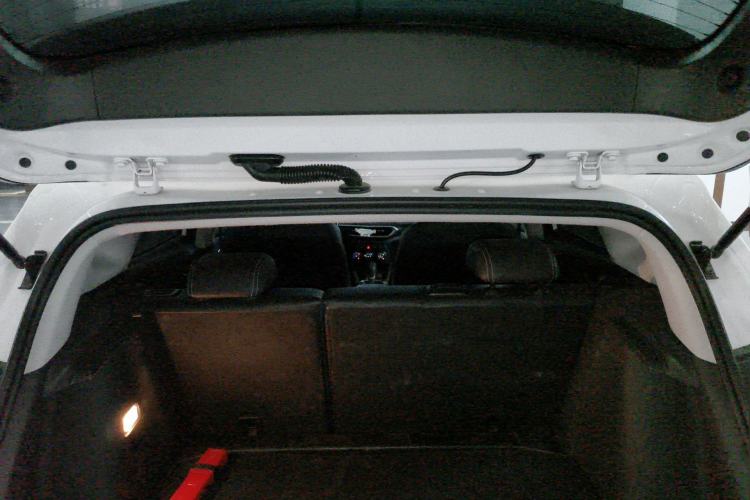 Used Chevrolet Trax 2021 325T Automatic Sport Edition China VI Standard