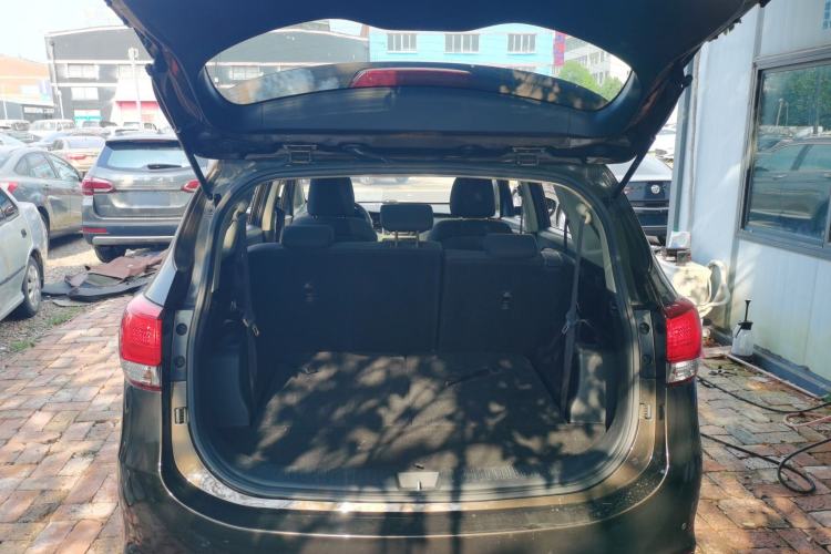 Used Kia Carens 2013 2.0L 7-Seater Automatic Standard Version China IV Standard
