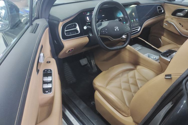 Used Rising R7 2023 Rear-Drive Screen King Pro Edition
