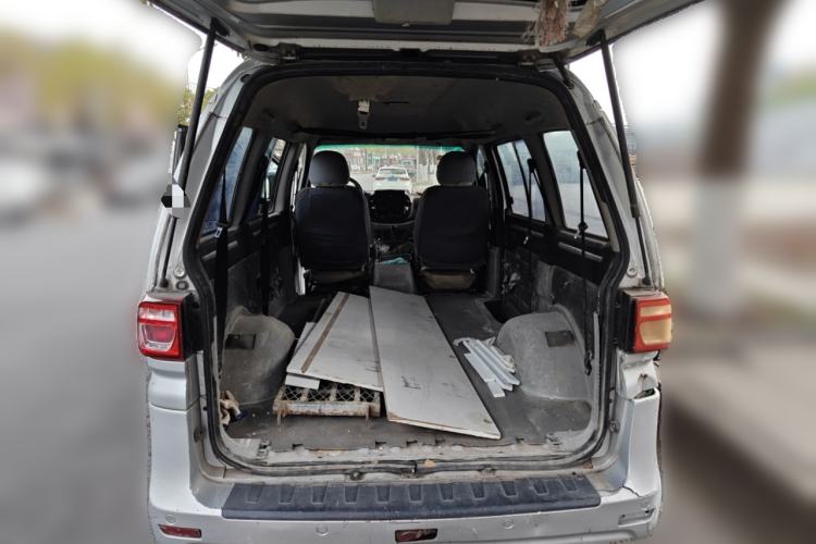 Used FORTHING Lingzhi 2018 M3 1.5L 7-Seater Standard Model
