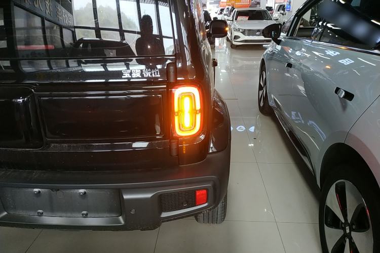 Used Baojun Spark 2024 Intelligent Premium Edition Right Rear Taillight