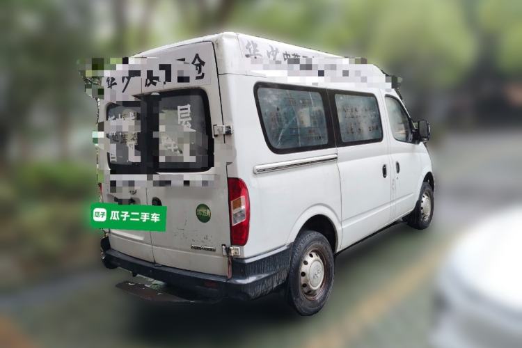 Used SAIC MAXUS Xintu V80 2016 2.5T AMT Aoyuntong National V Short Wheelbase Low-Roof 6-Seater