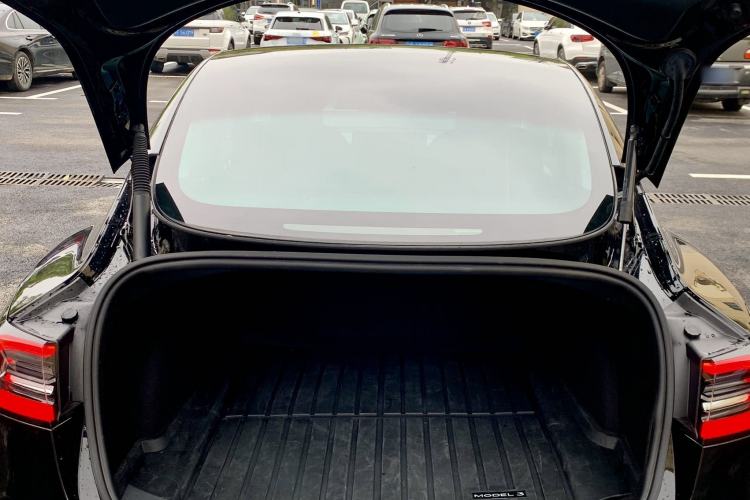 Used Tesla Model 3 2022 Rear-Wheel-Drive Version Trunk