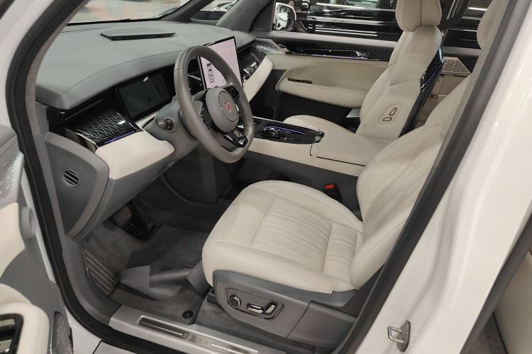 Used Zeekr 009 2022 WE Edition
