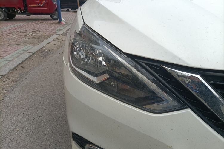 Used Nissan Sylphy 2021 Classic 1.6XL CVT Luxury Edition Right Front Headlight