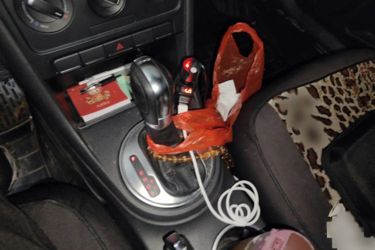 Used Volkswagen Beetle 2014 1.4TSI Fashion Edition Gear Lever