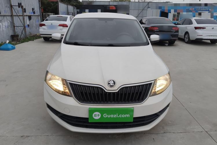 Used Skoda Rapid 2018 1.4L Manual Standard Edition