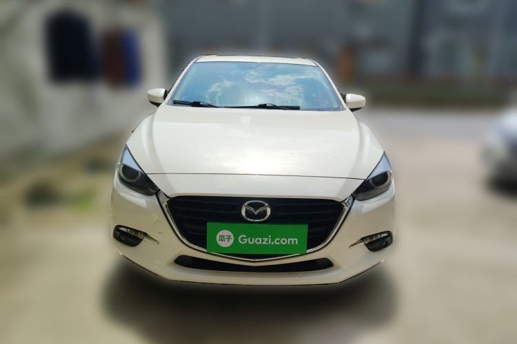Used Mazda 3 Axela 2017 Sedan 1.5L Automatic Luxury Model Emission Standard China V
