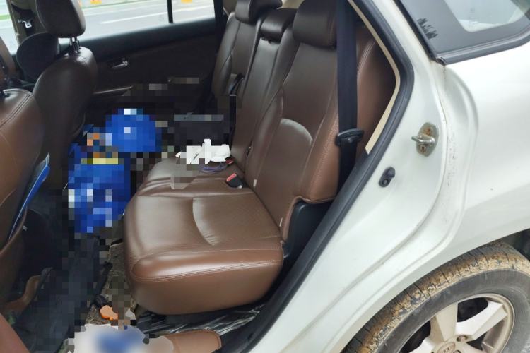 Used BYD S6 2014 2.0L Manual Luxury 5-Seater