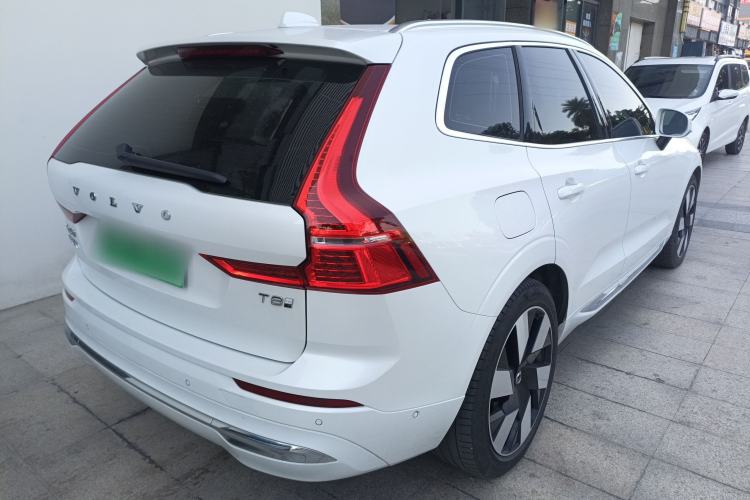 Used Volvo XC60 New Energy 2025 Plug-in Hybrid Long-Range All-Wheel Drive Smart Luxury Edition
