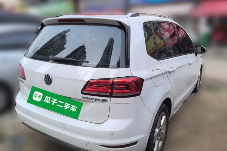 Used Volkswagen Golf Sportsvan 2018 1.6L Automatic Comfort Model Rear Right 45 Deg