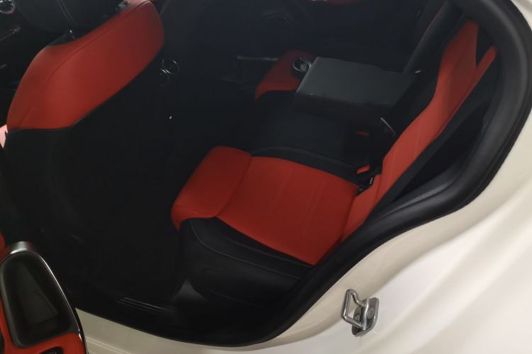 Used Mercedes-Benz A-AMG 2024 Facelift AMG A 35 L 4MATIC
