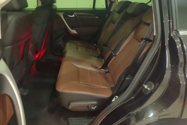 Used Haval H9 2017 2.0T Gasoline 4x4 Comfort Edition 5 Seats
