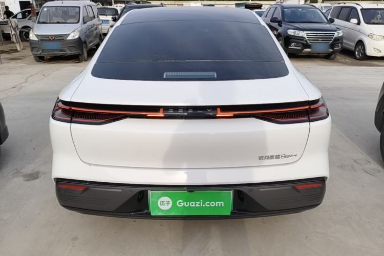 Used Geely Galaxy 8 2025 130km EM-i Flagship Edition
