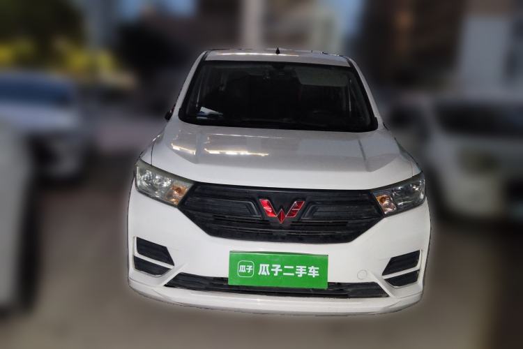Used Wuling Hongguang 2019 1.5L S Basic Version China VI Standard LAR