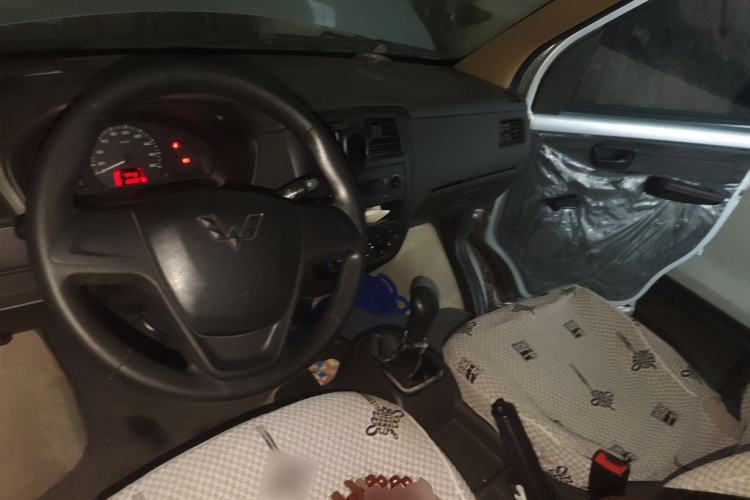 Used Wuling Rongguang 2019 1.2L S Van Utility Model with 2 Seats