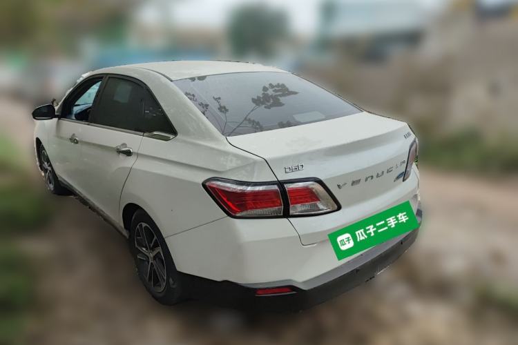 Used Venucia D60 2020 1.6L XL CVT Enjoyment Edition