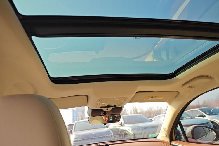 Used ORA Good Cat 2022 Morandi Edition 400km Standard Range Premium Version Lithium Iron Phosphate
