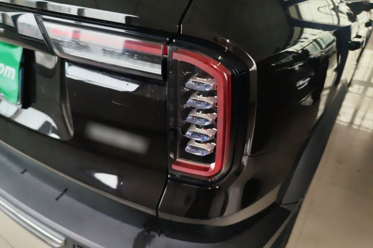 Used Haval DARGO 2021 2.0T DCT Two-Wheel Drive Chinese Mastiff Edition Right Rear Taillight