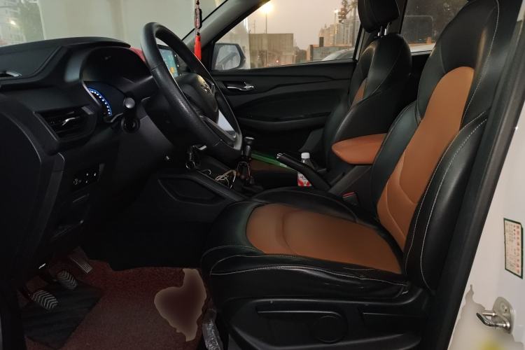 Used Wuling Hongguang S3 2019 1.5T Manual Comfort Edition China VI Standard