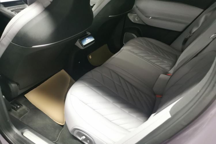 Used Nio EC6 2025 75 kWh Left Rear Seat