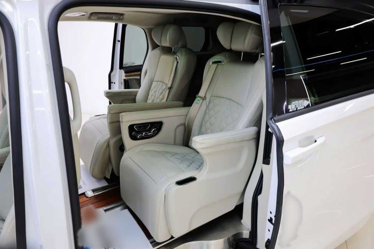 Used Buick GL8 2018 ES 28T Comfort Model China VI Standard
