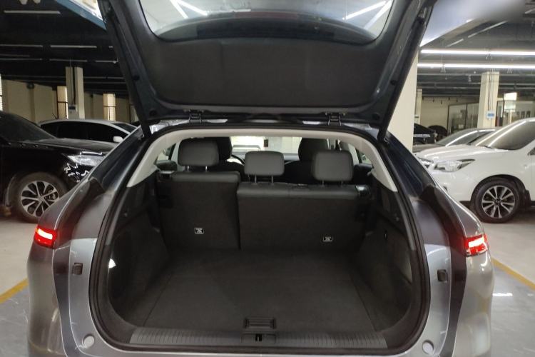 Used XPeng G6 2025 625 Long-Range Max Flagship Edition Trunk