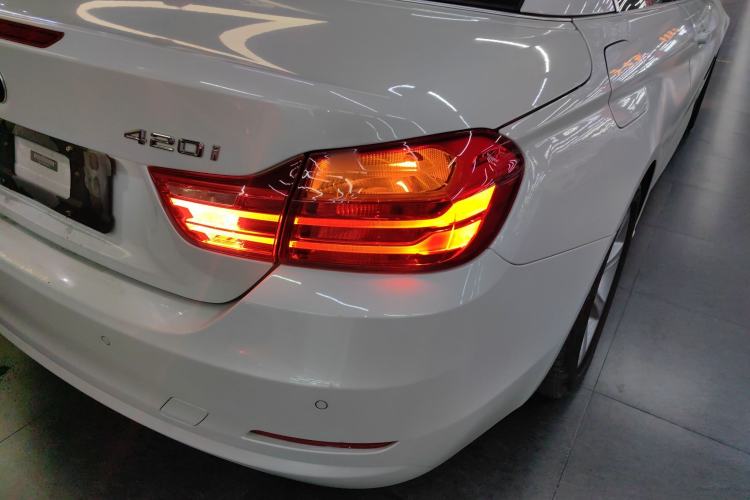Used BMW 4 Series 2014 420i Convertible Fashion Model